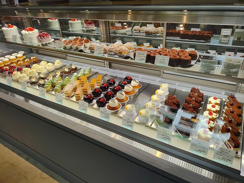 BASCULE(バスキュール)ケーキ
