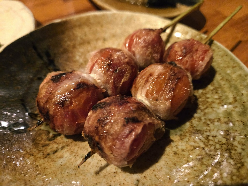 トマトの豚巻き　（鶏和酎）